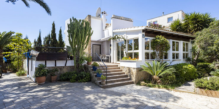 Familienvilla in beeindruckender Lage