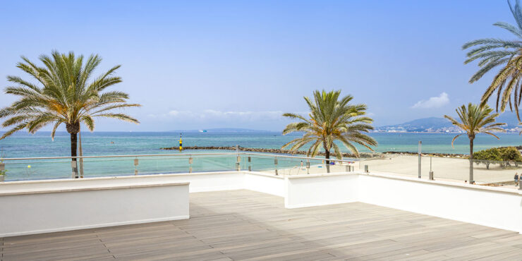 Außergewöhnliche Villa direkt am Sandstrand mit 180 Grad Blick