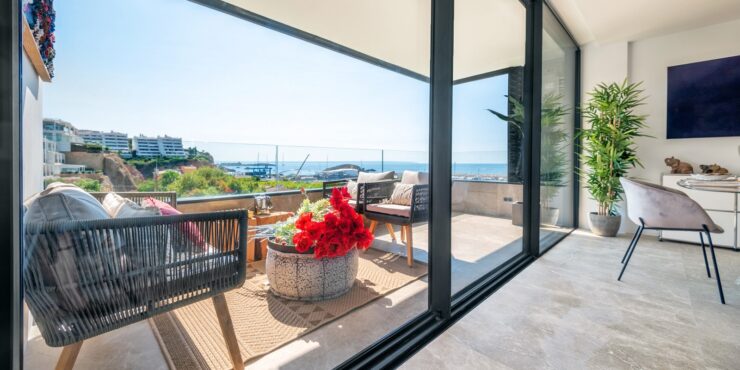 Erstklassiges Meerblick Apartment in 1. Linie zum Yachthafen
